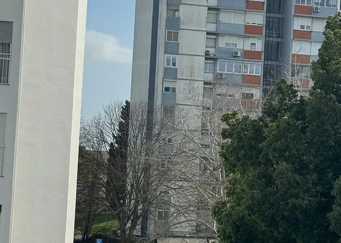 Проживание в семье Ks Airport